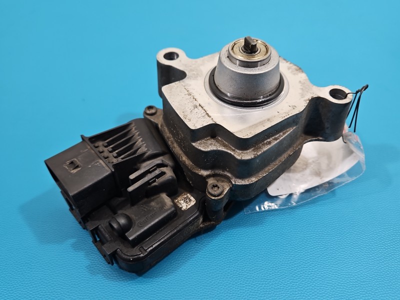 Nastawnik reduktora bmw F30 7542211 2.0d (NZ7D20C)