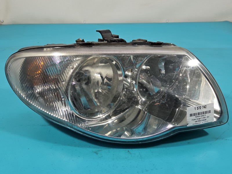 Reflektor prawy lampa przód Chrysler Voyager IV EUROPA 04857830ACI, 6240200000
