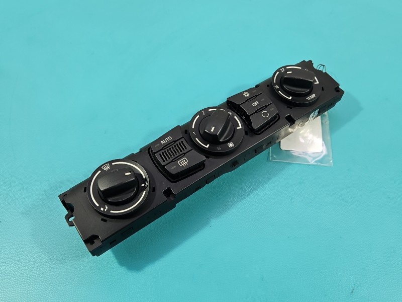 Konsola panel nawiewu Bmw e60 e61 9122396-01