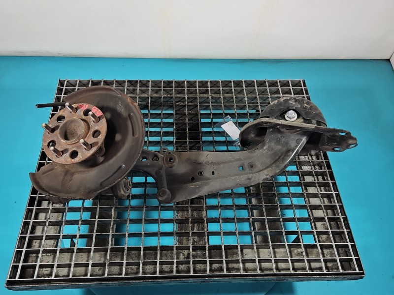 Piasta koła tył prawa zwrotnica łożysko Toyota Corolla E21 19- 1.8 16V Piasta koła tył prawa zwrotnica łożysko Toyota Corolla E21 19- 1.8 16V