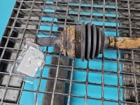 Półoś przód lewa Peugeot 208 I 1.4 hdi manual