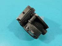 Przepustnica Vw Jetta V 1.9 tdi 03G128063C