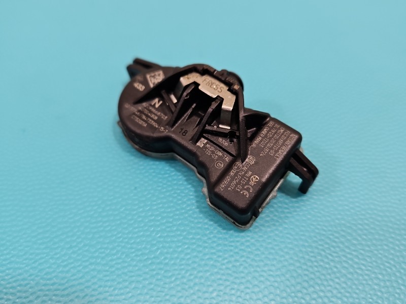 Czujnik ciśnienia opon Renault Megane IV A2C99668703 TPMS