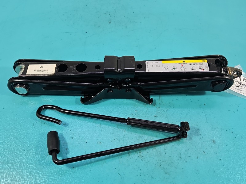 lewarek Podnośnik samochodowy trapezowy Audi A4 B9