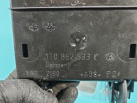Uchwyt na napoje kubek CUP HOLDER Vw Caddy III 2K 1T0862533C