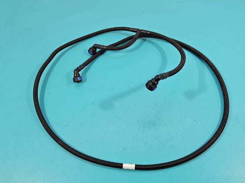 Rura przewód Diesel, PRZEWÓD SPRYSKIWACZY REFLEKTORÓW XENON Skoda Superb III 3V0955970E 2.0 tdi (DTSB)