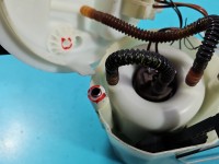 pompka Pompa paliwa Peugeot 5008 1.6 16V 9684994380 Peugeot, Benzyna, Europejska, Uszkodzone mocowania górnej części pompki