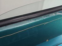 DRZWI PRZÓD LEWE KIEROWCY Toyota Corolla E11 3d 6P5