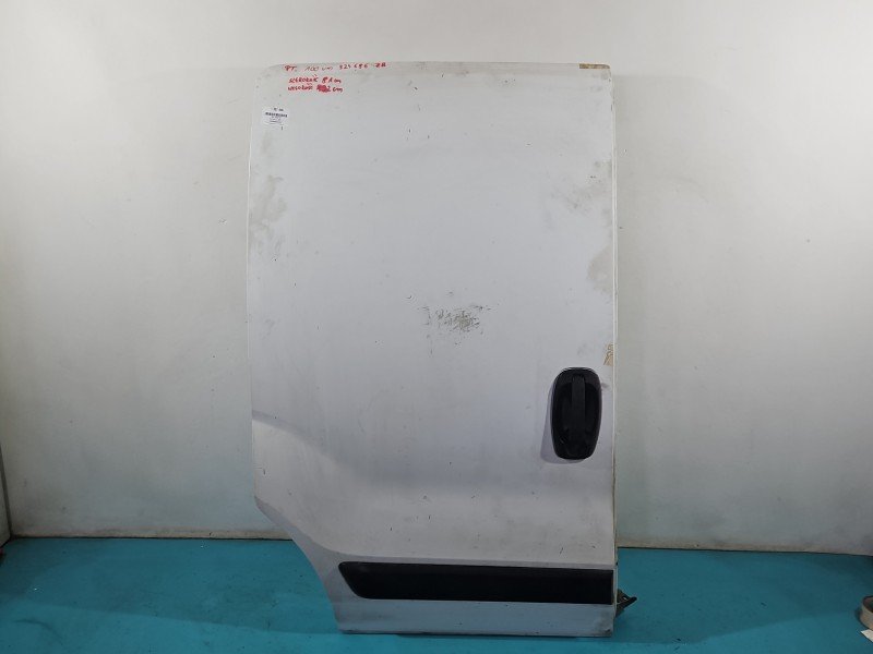 Drzwi przesuwne prawe boczne Fiat Fiorino III Drzwi przesuwne prawe boczne Fiat Fiorino III