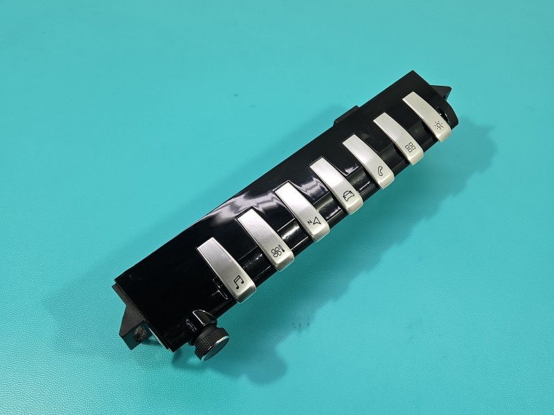 Konsola panel nawiewu Peugeot 508 II 18- 98133586XU