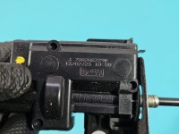 Siłownik klapki wlewu paliwa Renault Express 788266729R