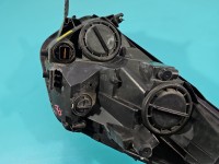 Reflektor prawy lampa przód Kia Venga EUROPA