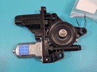 Podnośnik przód prawy Kia Sorento III Producent części: KIA, sam silniczek 6 PIN 82460-C5120 5d HB