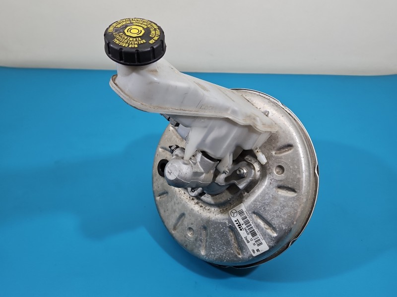 Serwo hamulcowe MERCEDES W176 A2464301230 1.5 CDI