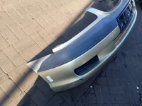 Zderzak przód Toyota Avensis I T22 beżowy