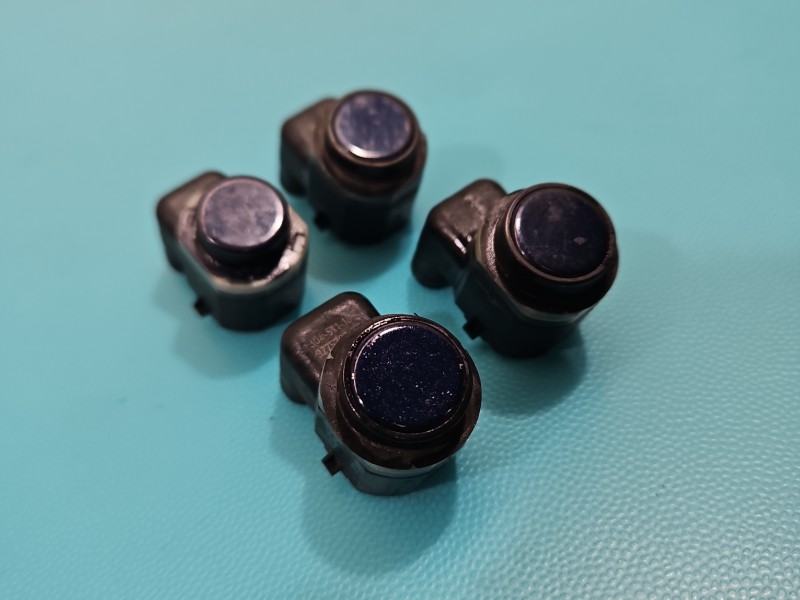 Czujnik parkowania PDC Bmw f10 f11 9270497 A89 Imperialblau Brillanteffekt Metallic