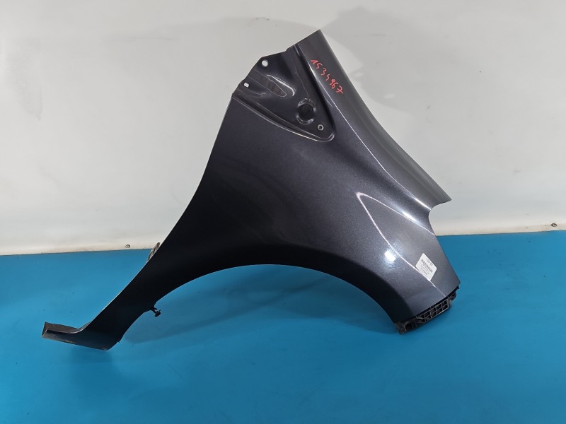 Błotnik przód prawy Toyota Yaris III 1G3