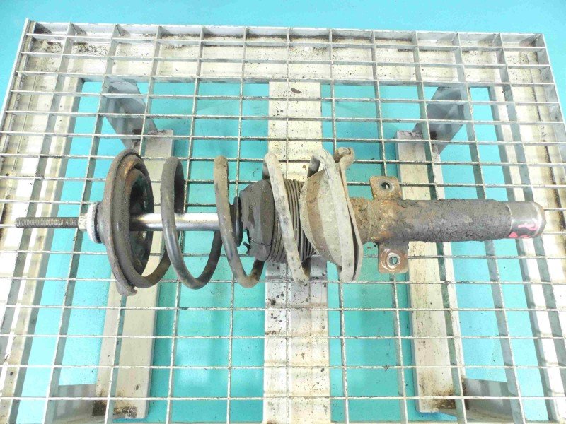 Amortyzator przód prawy przedni Ford Puma