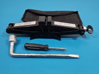 lewarek Podnośnik samochodowy trapezowy Kia Rio I