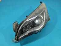 Reflektor lewy lampa przód Opel Astra IV J EUROPA 1ZT010012-01