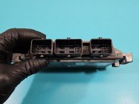 Komputer Sterownik silnika S120200105A, 8200522357 Renault Clio III 1,2.0 16V