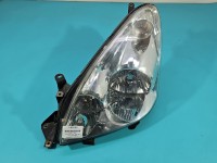 Reflektor lewy lampa przód Toyota Corolla Verso II EUROPA