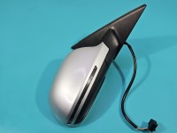 Lusterko prawe AUDI A4 B8 07-11r /Europa /Lakier: LX7W /6pin / Regulowane elektrycznie/ składane ręcznie / Rysy europa