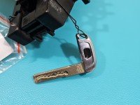 Klamka przód lewa zewnętrzna Audi A5 8T 8T0837885A