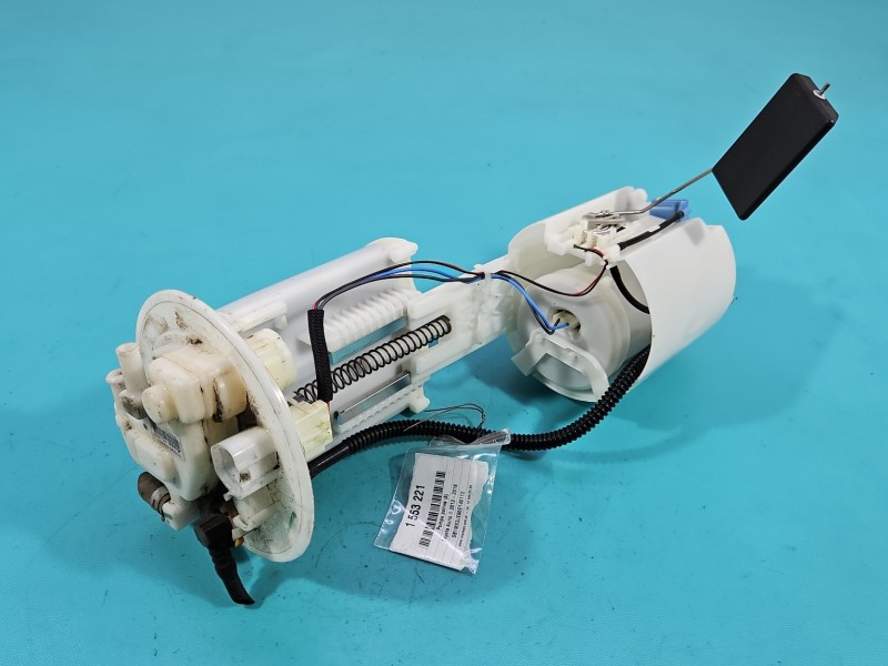 pompka Pompa paliwa Toyota Auris II 1.8 hybryda 77020-02501 TOYOTA, 4pin