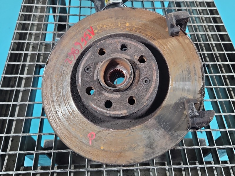 Zwrotnica prawa piasta przód 1.3 cdti Opel Corsa E