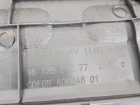 Tapicerka drzwi przód lewa boczek Citroen C3 III 16-24 9812904277