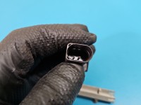 Zamek maski 2 PIN 5G1823509B Vw Passat B8