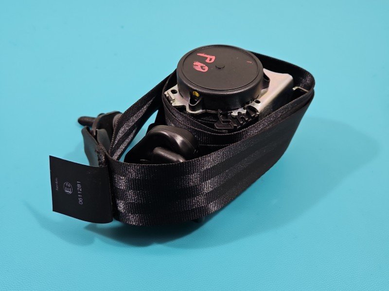 Pas bezpieczeństwa przód prawy pasażera Dacia Sandero II 12-20 868845972R