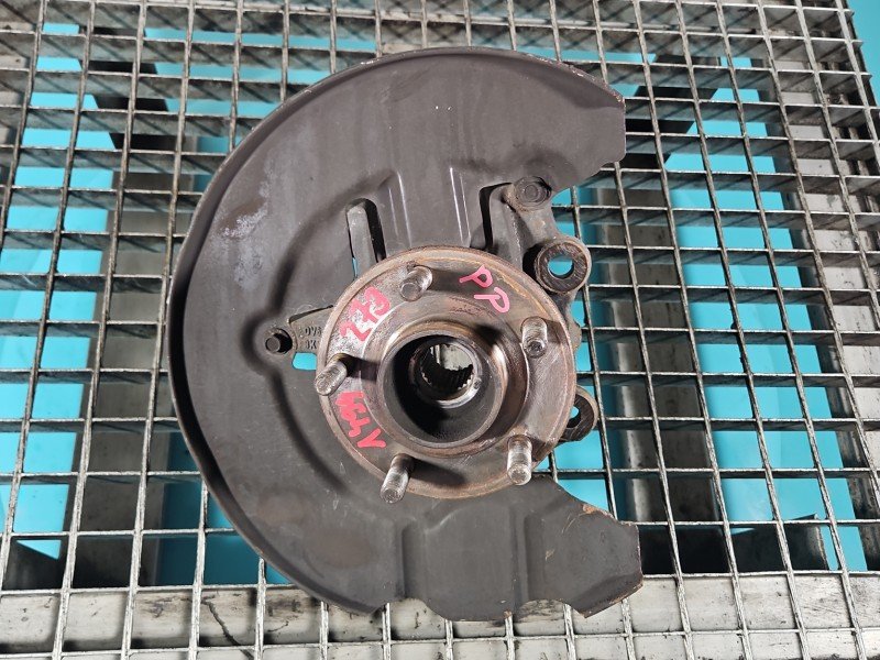 Zwrotnica prawa piasta przód 1.5 tdci (XWGA) Ford Transit Connect II MK2 12-22