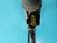 Podnośnik przód lewy Audi A6 C5 4B0959801E