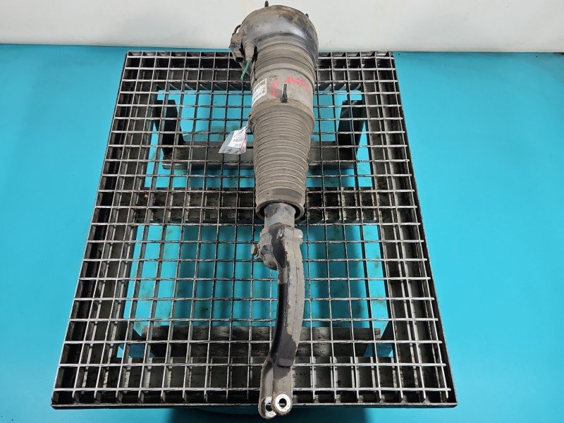 Amortyzator przód prawy przedni AUDI A8 D4 4H