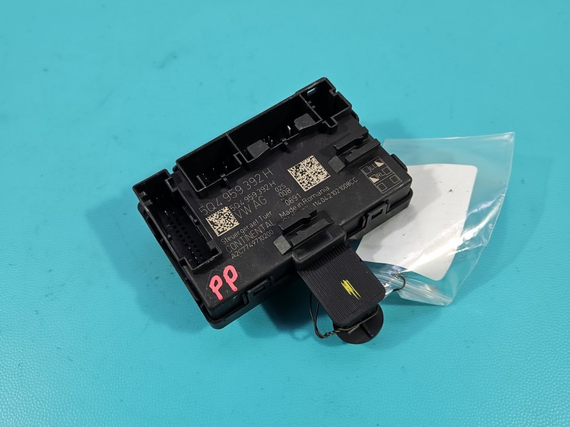Sterownik moduł Europejska, drzwi prawy przód Skoda Octavia IV 5Q4959392H