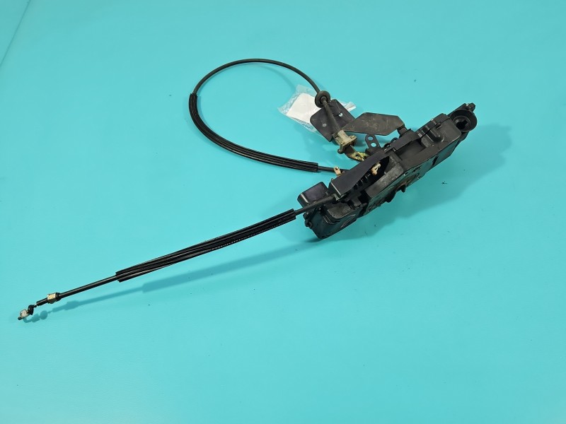 Zamek przód lewy Fiat Stilo EUROPA Producent części: FIAT, 10pin Brak numeru