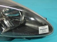 Reflektor prawy lampa przód Fiat Grande Punto EUROPA