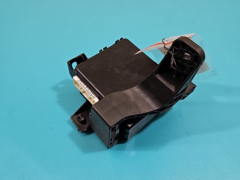 Sterownik moduł Toyota Land Cruiser J200 07- 82731-60250 Sterownik moduł Toyota Land Cruiser J200 07- 82731-60250