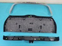 Tapicerka klapy boczek bagażnika Mercedes W213 A2137400400