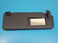 Przesłonka prawa Audi A4 B9 DASZEK osłona przeciwsłoneczna