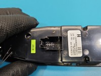 Przełącznik szyb BMW F01 Brak blaszek mocowania EU 9163574