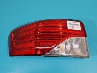 Lampa tył lewa Toyota Avensis III T27 kombi