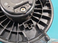Dmuchawa nawiewu wentylator Suzuki Swift Mk6 272700-0311