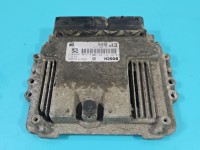 Komputer Sterownik silnika Opel Zafira B 1.9 cdti 0281014024, 55205622