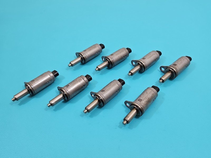 Nastawnik faz rozrządu AUDI Q5 08- 06E103697H 2.0 TFSI