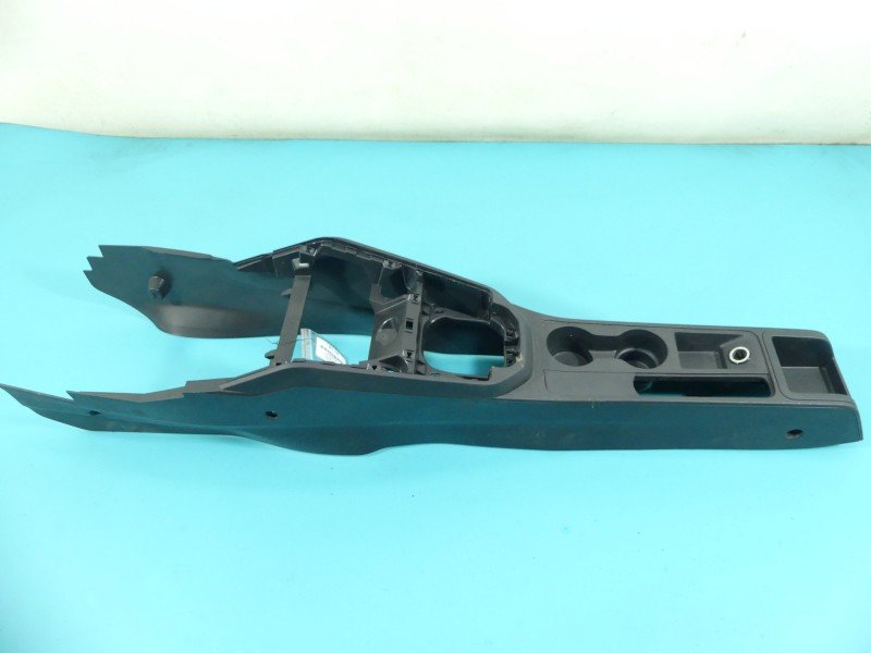 Podłokietnik TUNEL Seat Ibiza V KJ 6F EUROPA