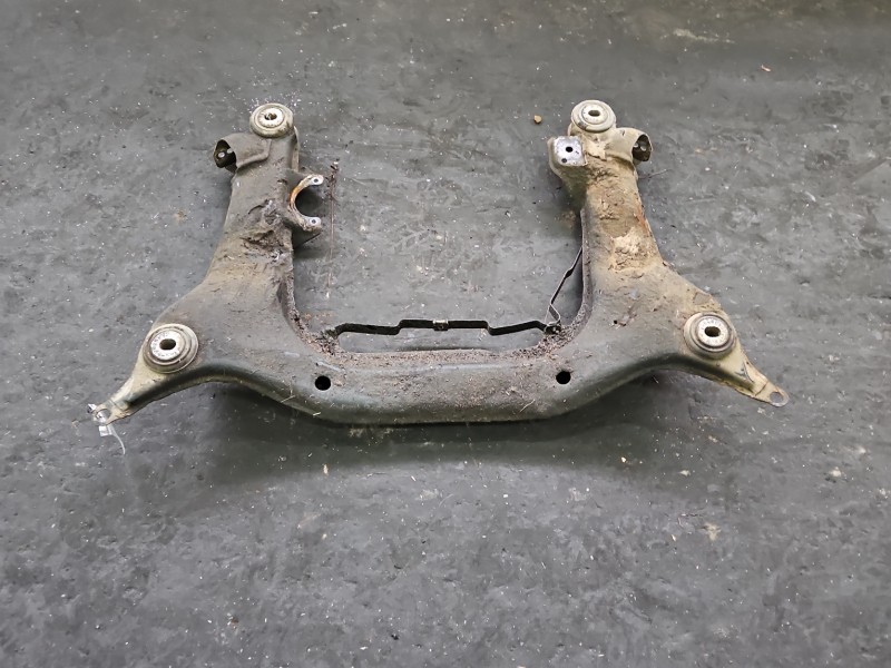 WÓZEK KOŁYSKA TRAWERS Sanki Belka silnika Audi 80 B4 2.0 jedn