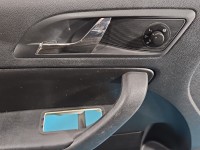 Tapicerka drzwi przód lewa boczek Skoda Yeti 5L1867005AB